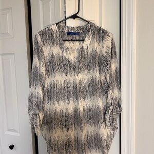 Apt. 9 Black and Cream Blouse